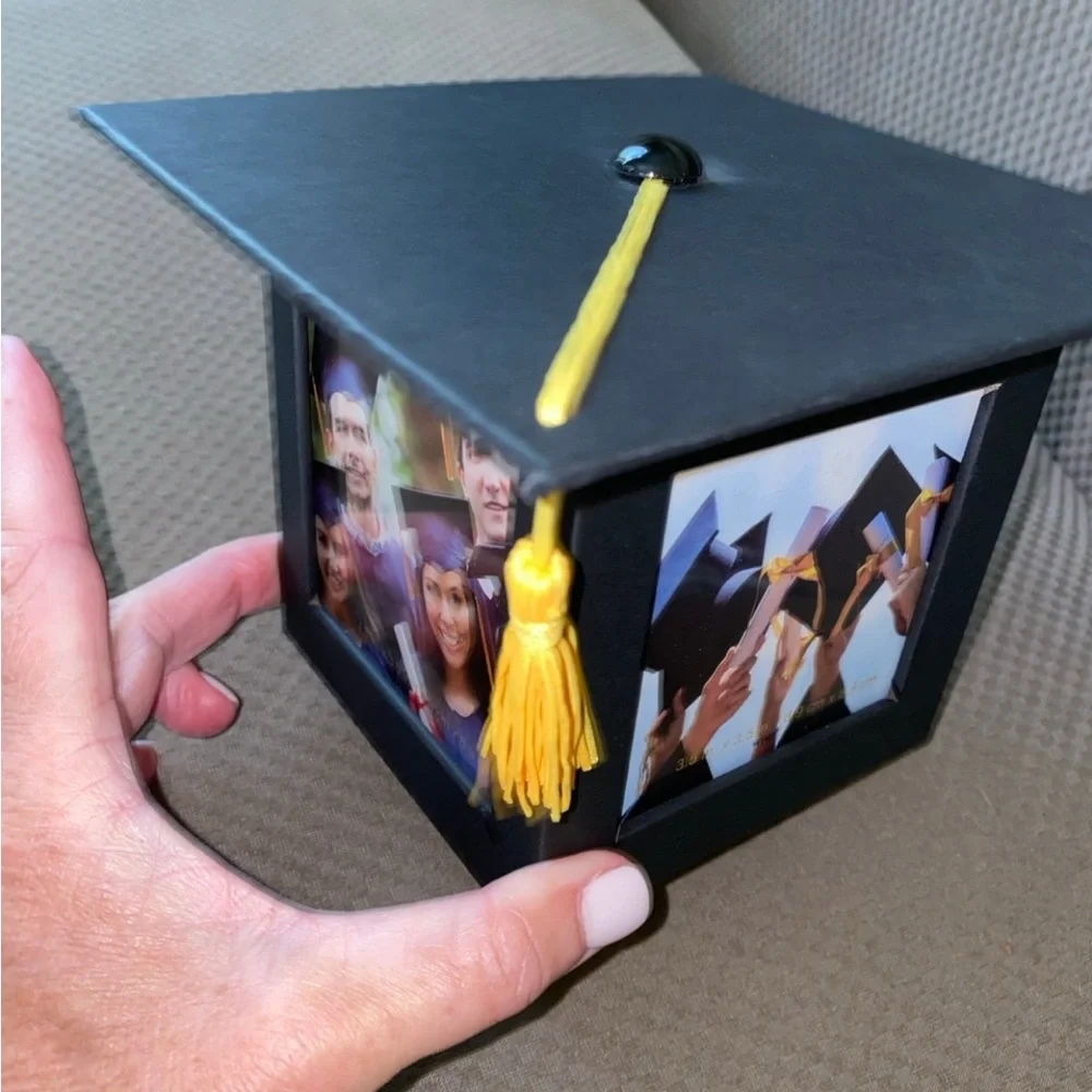 Black Minimalist Picture Frame with Graduation Theme